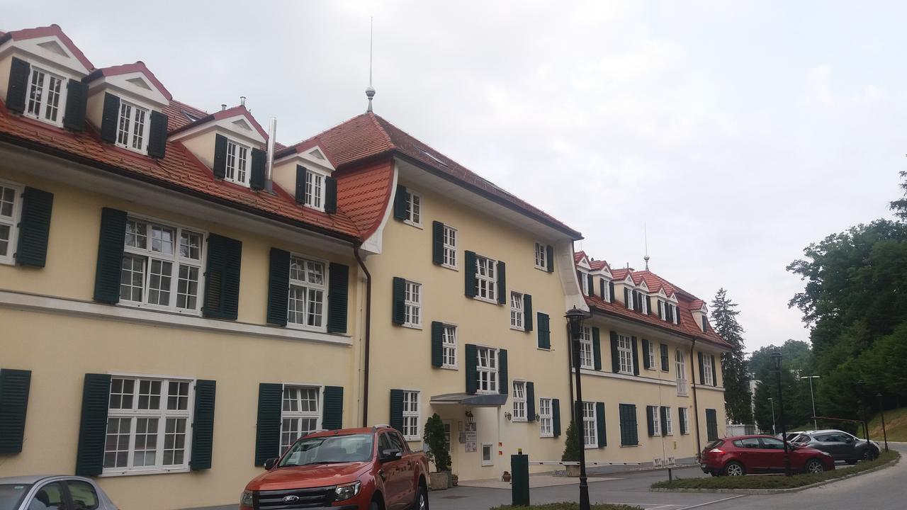Apartments Soelek - Vila Golf Рогашка Слатина Экстерьер фото
